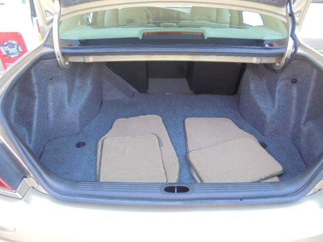 2005 Buick LeSabre Custom 4dr Sedan